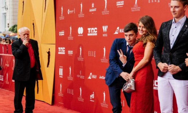 "Порнхаб оживає": в мережі регочуть над гостями одеського кінофестивалю