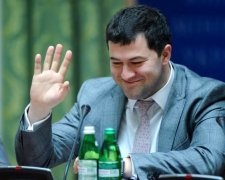 Глава фискальной службы Насиров предлагает налоговую амнистию для миллионеров