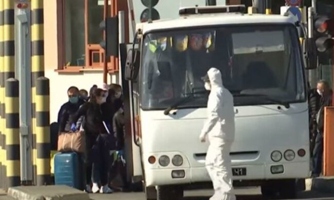 Карантин в Украине, скриншот: YouTube