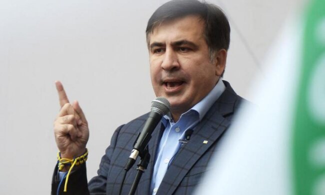 Саакашвили назвал дату отставки Порошенко