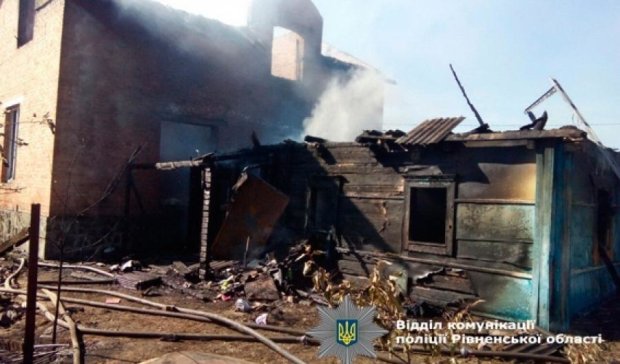 Трагедія на Рівненщині: живцем згоріли діти (фото)