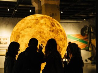 Українці, виставка, фото із соцмереж