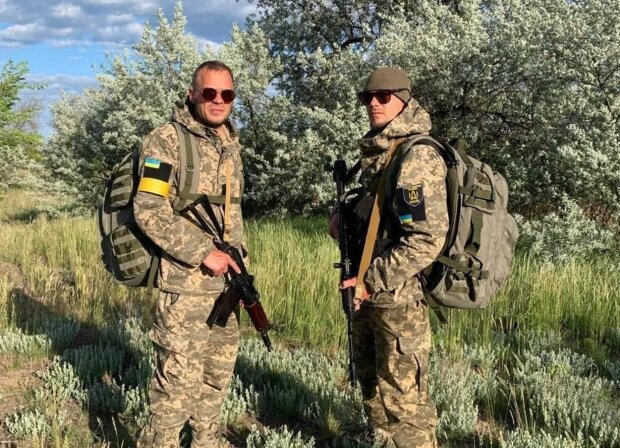 Братья-близнецы остались без родных и стали единственным целым в борьбе против российских захватчиков: "Нельзя просто уехать"