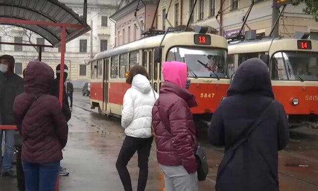 люди, скріншот з відео