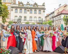 Во Львове выбрали главную красавицу Галичины  - корона, цветы и  голливудская улыбка