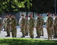 У Львові попрощалися з 18-річним героєм-десантником, - "Роками вважали зниклим безвісти"