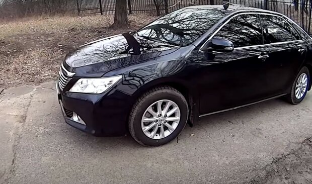 Toyota Camry, скріншот з відео