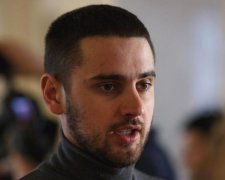Раненому нардепу припомнили его "боевой путь"