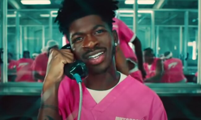 Скрін, відео YouTube Lil nas X