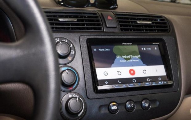 Google обновила Android для авто