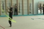 Гимнастки, скриншот из видео