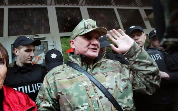 Суд над Коханивским: националиста срочно увезли из зала