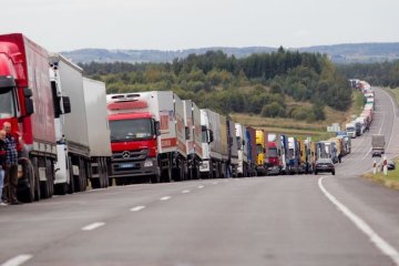 Влітку на українських водіїв чекає оновлення ПДР: їздити будемо вночі