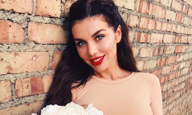 Седокову просять зупинитися: силіконова лялька