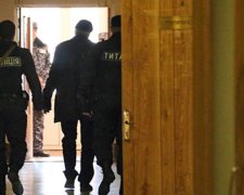 В Маріуполі під час виборів лунали заклики братися за зброю - МВС (фото)