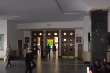 Київський вокзал, скріншот з відео
