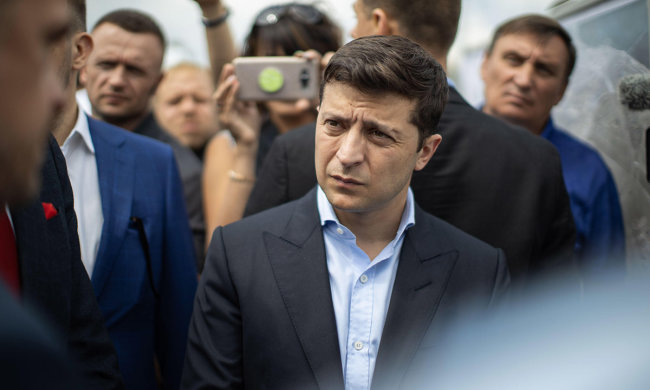 Зеленський терміново скликає силовиків: глави ГПУ, МВС, СБУ і поліції мчать до президента