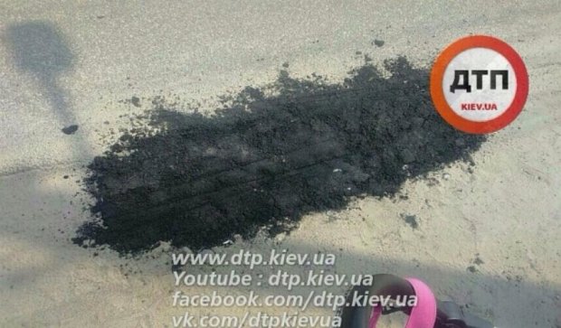 Коммунальщики ошеломили киевлян ремонтом дорог