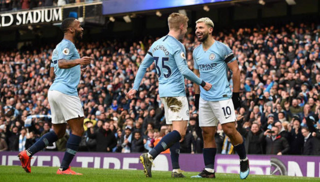 Зинченко помог Ман Сити разгромить Челси с теннисным счетом: видео