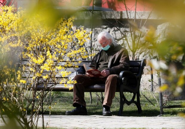 пенсионеры, фото: Униан