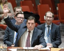 У США кінь познущався з алігатора