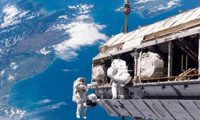 NASA звинуватили в інопланетній змові