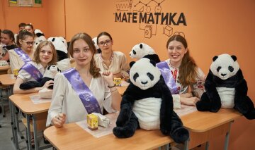 Останній дзвоник у підземній школі під час війни