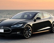 Tesla вийшла на друге місце за капіталізацією у США