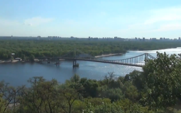 Теплая погода. Фото: скрин youtube