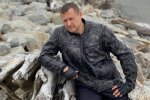 Мер Дніпра Філатов "втік" з України на двох колесах: "Не поминайте лихом"