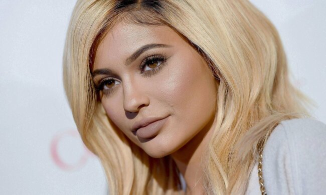 Кайлі Дженнер, Instagram