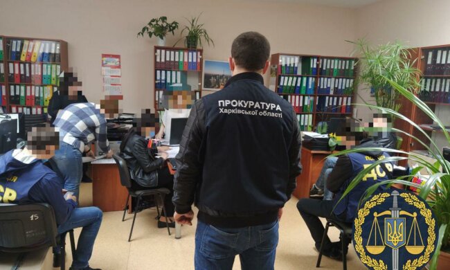 Харьковские копы неожиданно нагрянули к Кернесу - ищут миллионы "в лампочках"
