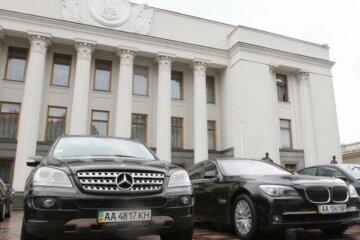 Банкова готує сюрприз: до Ради завітали несподівані гості