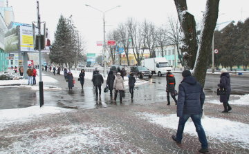 Погода на выходные: весна ненадолго заглянет в Украину