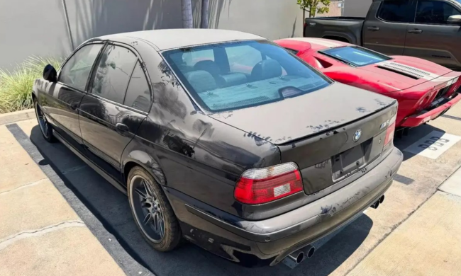 BMW M5 E39 (2002), кадр з відео