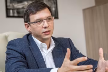 Евгений Мураев