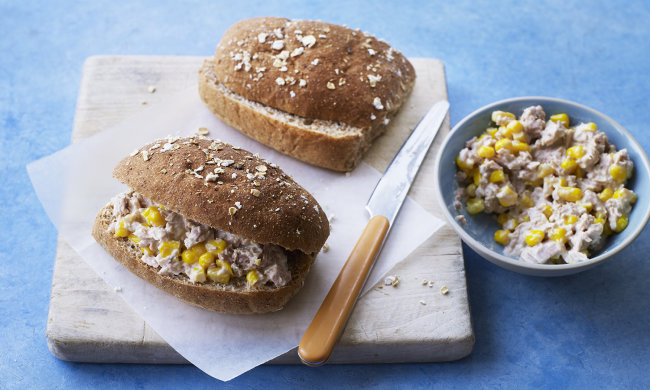 Рецепт сендвіча з тунцем і кукурудзою