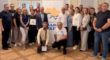 Любить Украину в глубину кармана: фонд Николая Томенко «Рідна країна» подводит итоги 20 лет работы без копейки из бюджета