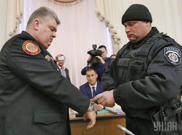 Бочковского и Стаевского задержали за коррупцию при закупке горючего
