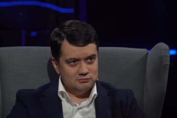 Дмитрий Разумков