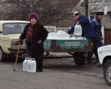 Люди у Гранітному живуть без електрики і води три тижні