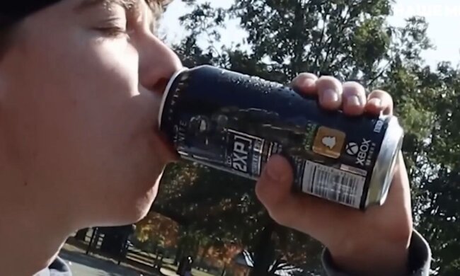 Энергетические напитки: фото скрин Ютуб