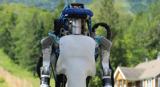 Роботы Boston Dynamics научились танцевать: видео