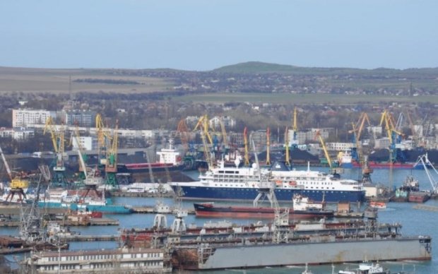 Оккупанты довели крымские порты до катастрофы