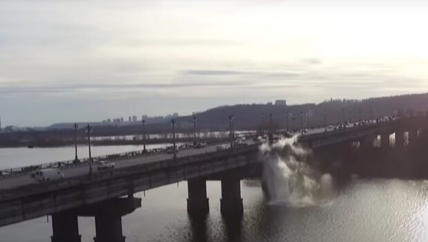 Мост Патона, кадр из видео, изображение иллюстративное: YouTube