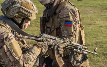 Павуки у банці: алкоголь косить ряди кремлівських маріонеток