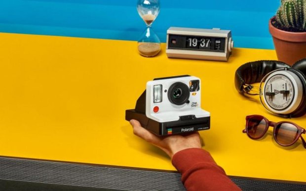 Polaroid воскресил легендарный фотоаппарат