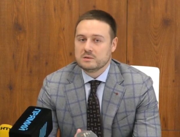 Депутат Слончак уверяет, что получил от мамы 300 000 долларов в подарок