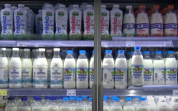 Ціни на молоко. Фото: скрін youtube