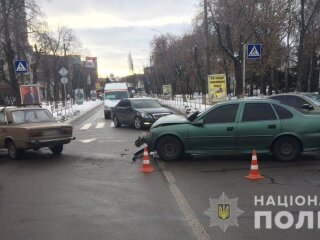 Под Киевом пьяный водитель протаранил автомобиль, фото: Национальная полиция